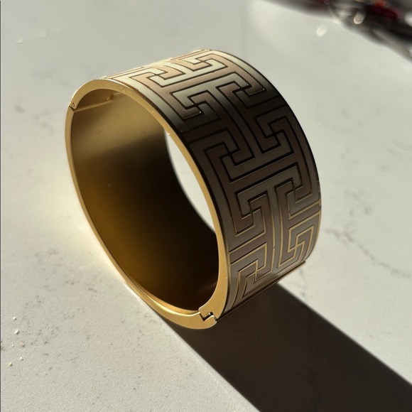 Spartina 449 Gold, cream and beige Geometric Bangle - Picture 2 of 5